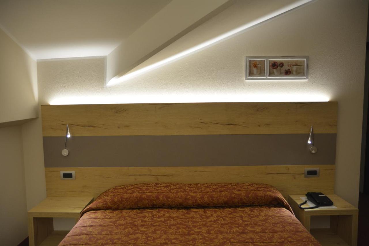 Hotel Des Alpes Castione della Presolana Dış mekan fotoğraf